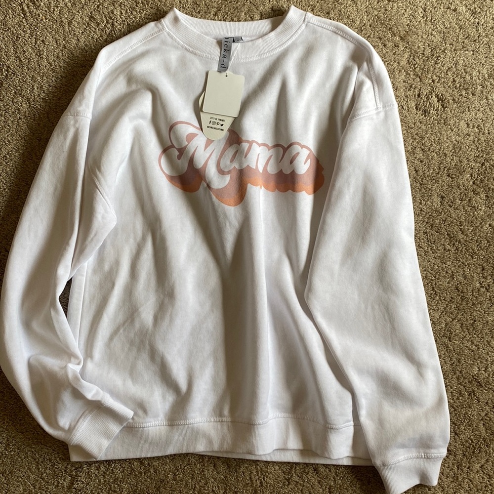 Brand New Oversized Mama sweatshirt